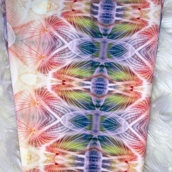 NIYAMA SOL Dandelion Beachcomber Capri Leggings M - Picture 14 of 16